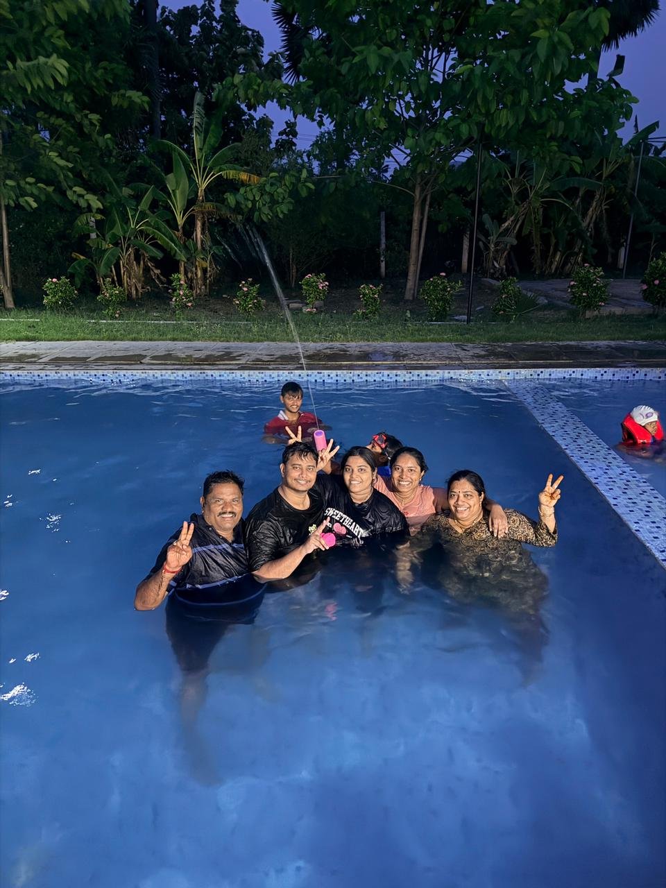 Family gathering photo 3